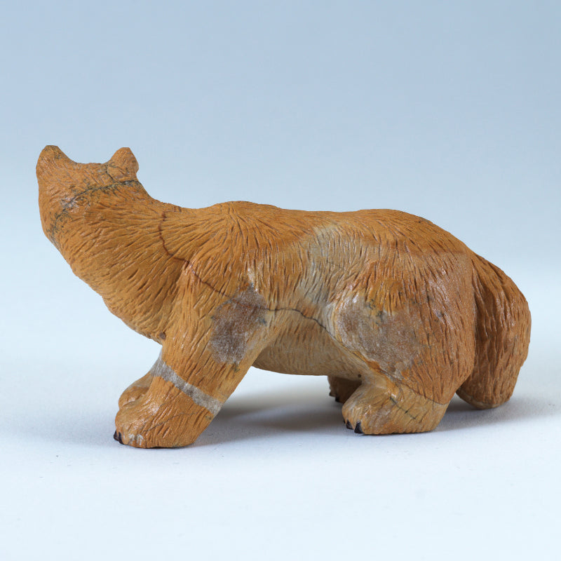 Fred Bowannie: Travertine, Wolf