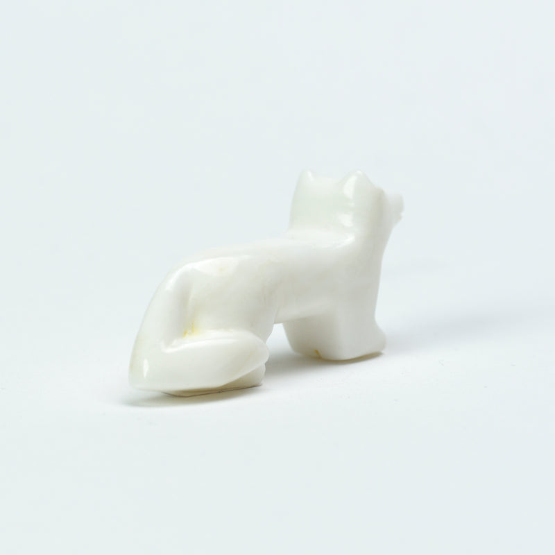 Fitz Kiyite: White Marble, Dog