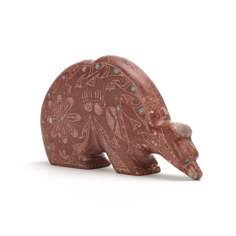 Adrian Cachini: Pipestone, Sgraffito Bear