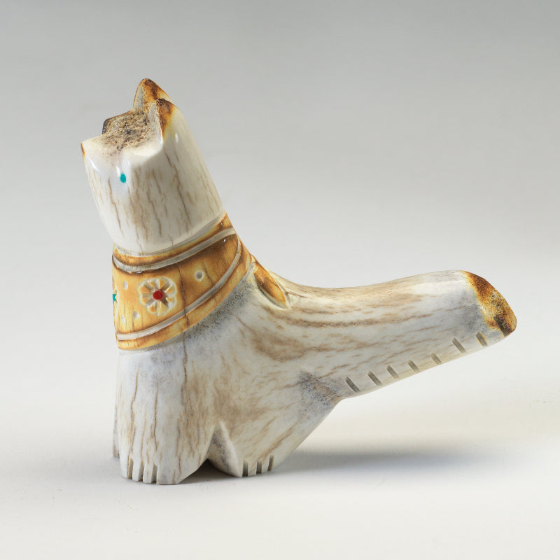 Robert M. Weahkee: Antler, Cat with Scarf