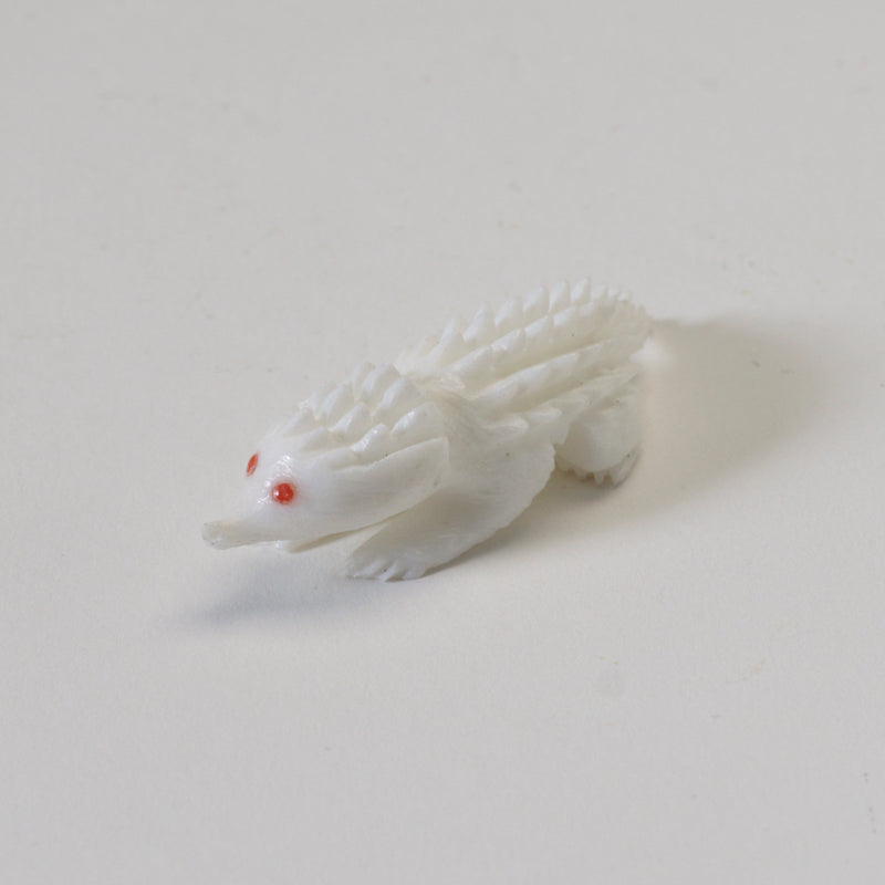 Jonas Hustito: White Marble, Porcupine