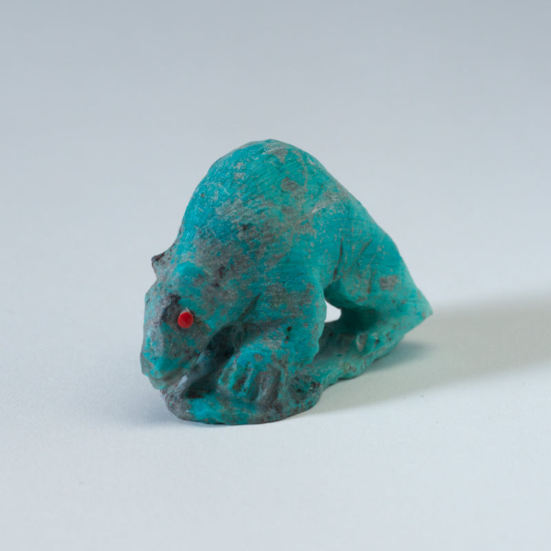 Derrick Kaamasee: Chrysocolla, Bear