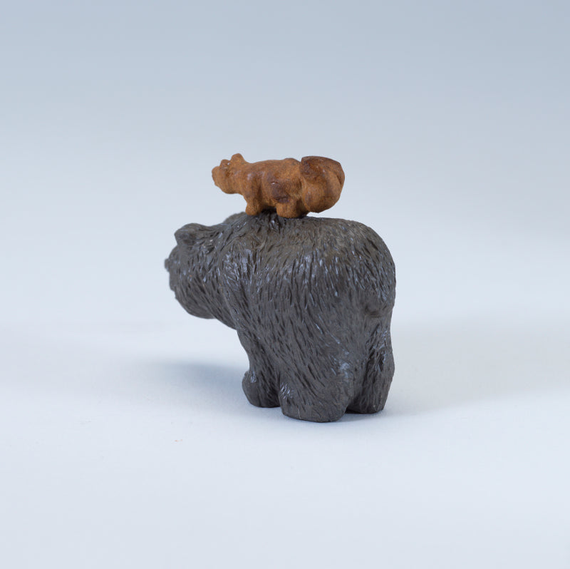 Fred Bowannie: Zuni Stone/Travertine, Bear with Squirrel