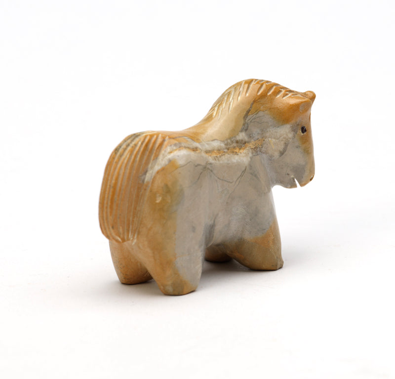 Hayes Leekya: Travertine, Horse