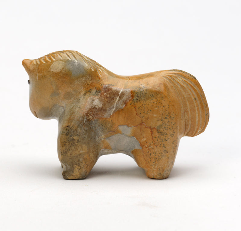 Hayes Leekya: Travertine, Horse