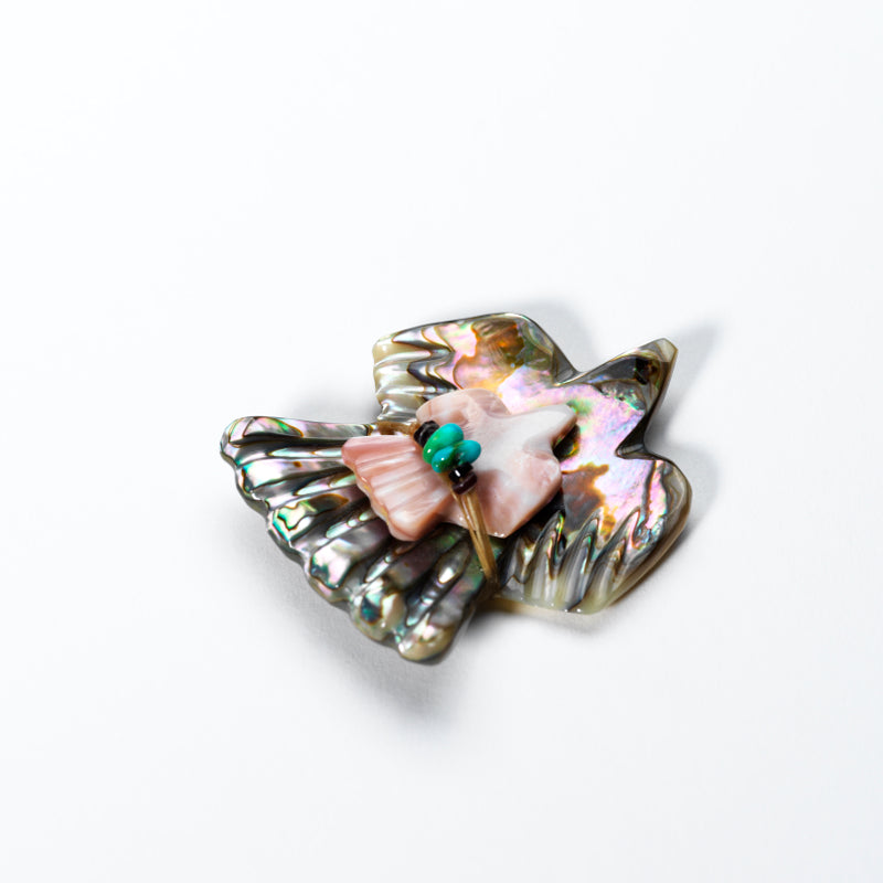 Daisy & LaVies Natewa: Abalone Shell & Pink Mussel Shell, Eagle carrying an Eagle