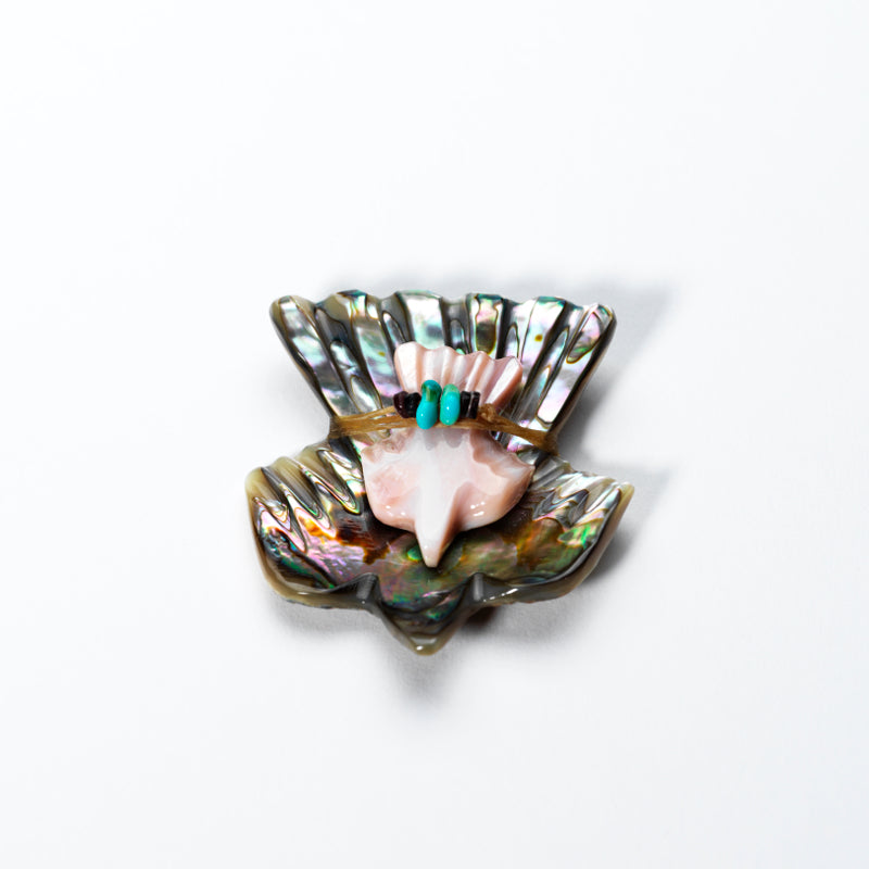 Daisy & LaVies Natewa: Abalone Shell & Pink Mussel Shell, Eagle carrying an Eagle