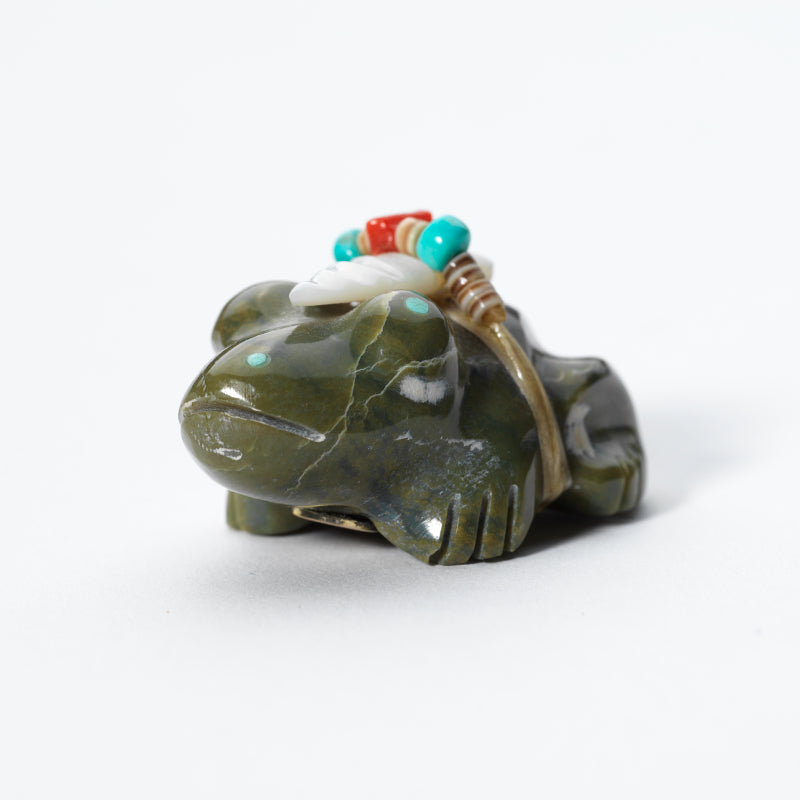 Dinah Gasper: Serpentine, Frog with Bundle