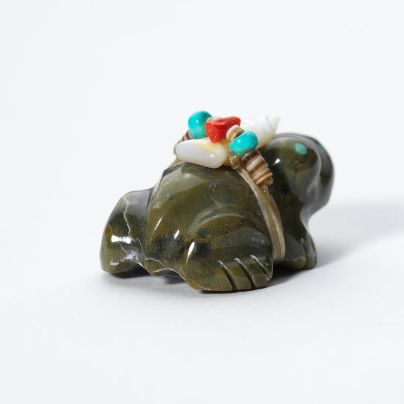 Dinah Gasper: Serpentine, Frog with Bundle