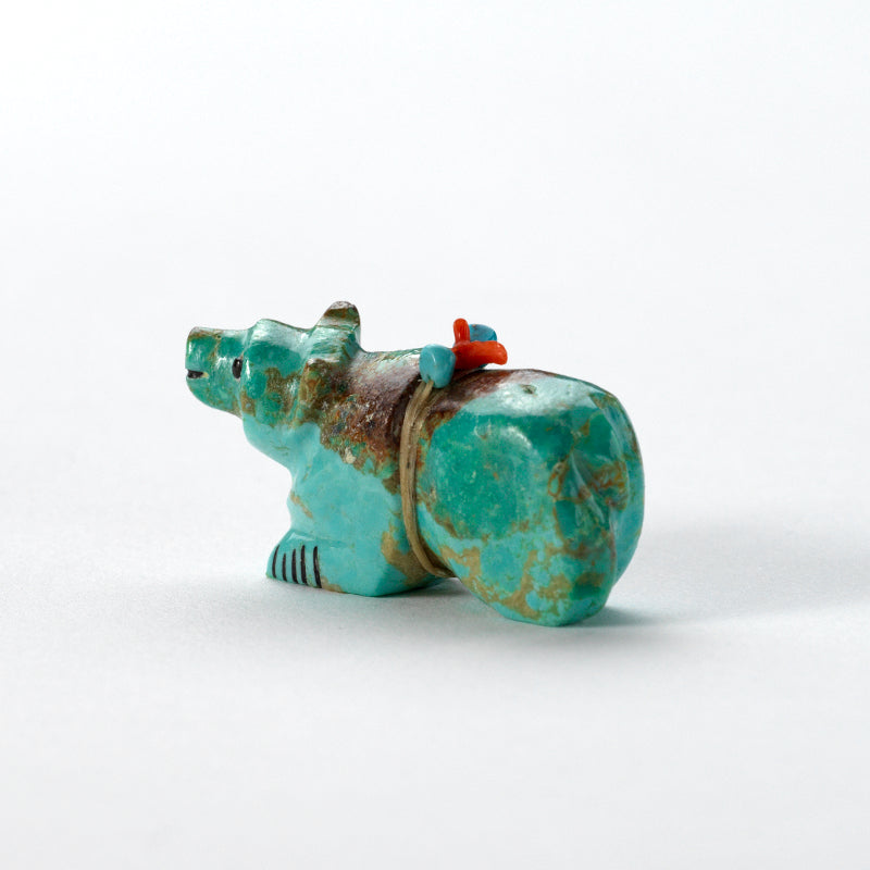 Claudia Peina: Turquoise, Bear