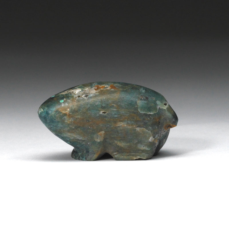 Dee Edaakie: Blue apatite, Mole