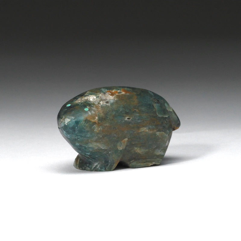 Dee Edaakie: Blue apatite, Mole