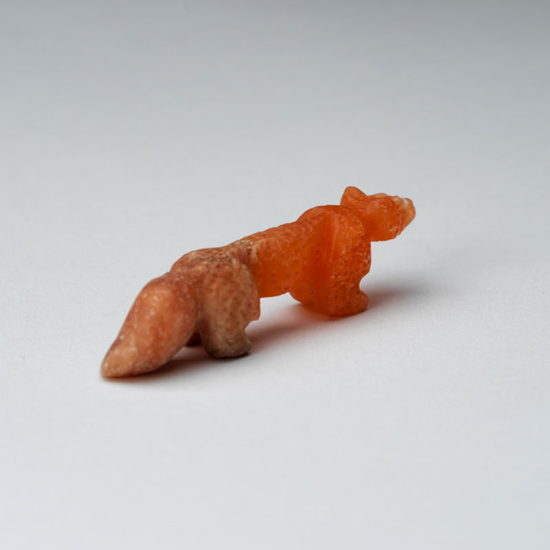 David Cheama: Orange Alabaster, Wolf