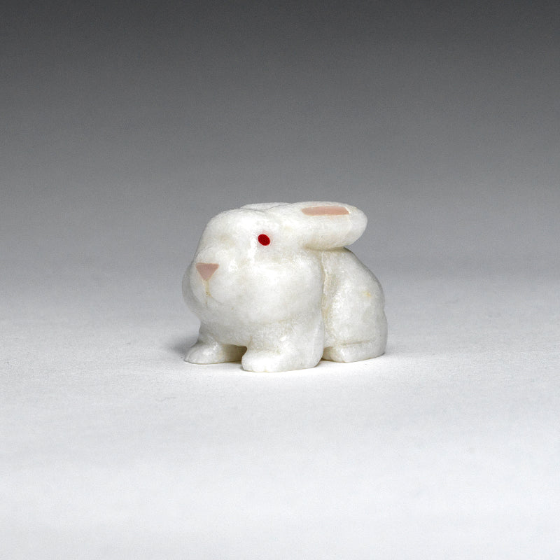 Corwin Yamutewa: White Marble, Rabbit